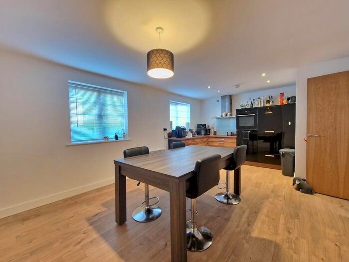 2 Bedroom Flat To Rent In Russet House, Birch Close, York, YO31