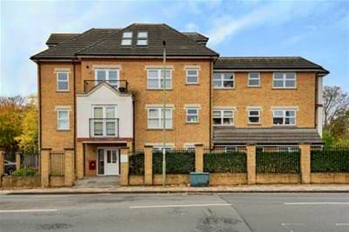 2 Bedroom Flat To Rent In Upper Park Road, Bromley, BR1