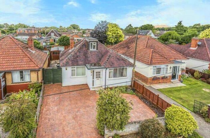 3 Bedroom Detached Bungalow To Rent In Radley, Oxfordshire, OX14