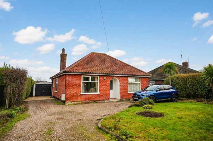 2 Bedroom Detached Bungalow For Sale In Roughton Road, Cromer, NR27
