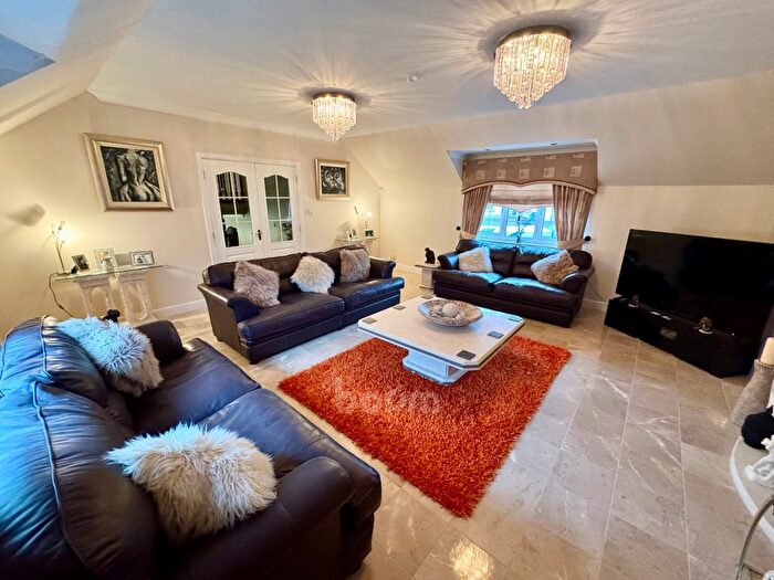 5 Bedroom Detached House For Sale In Victoria Road, Paisley, PA2