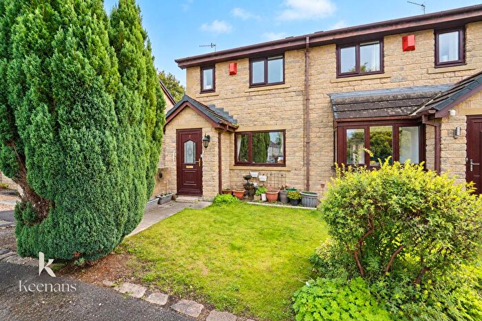Property For Sale In Carrwood Green, Padiham, Burnley, BB12