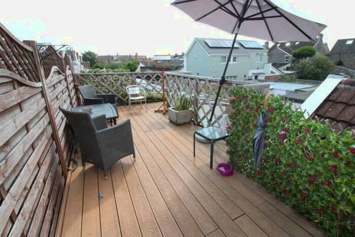 1 Bedroom Flat To Rent In Whitecross Road, Weston-Super-Mare, BS23