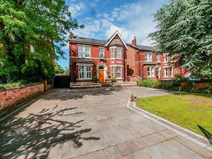 6 Bedroom Detached House For Sale In Norwood Avenue, Southport, PR9