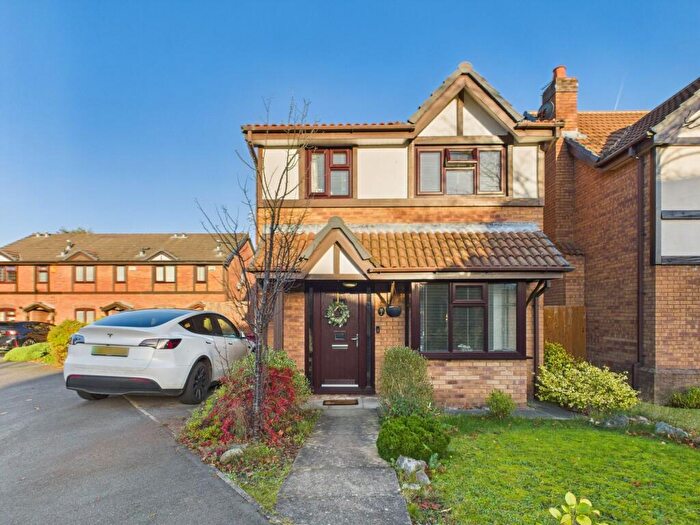 3 Bedroom Detached House For Sale In Kestrel Grove, Halewood, Liverpool., L26