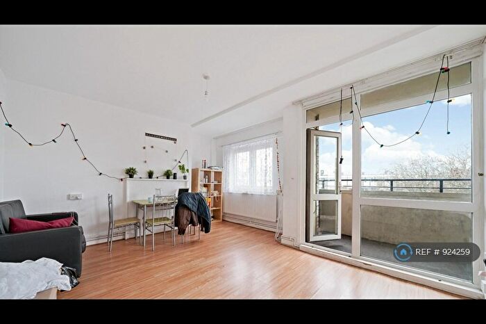 4 Bedroom Flat To Rent In Grimthorpe House, London, EC1V