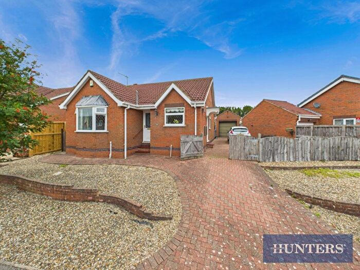 2 Bedroom Detached Bungalow For Sale In Thorntondale Drive, Bridlington, YO16
