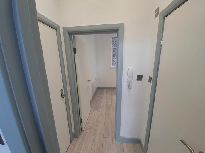 1 Bedroom Flat To Rent In Green Lanes., Newington Green, London., N16