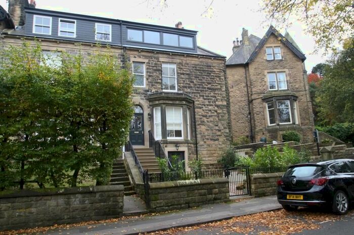 4 Bedroom Terraced House To Rent In Albany Walk, Ilkley, LS29