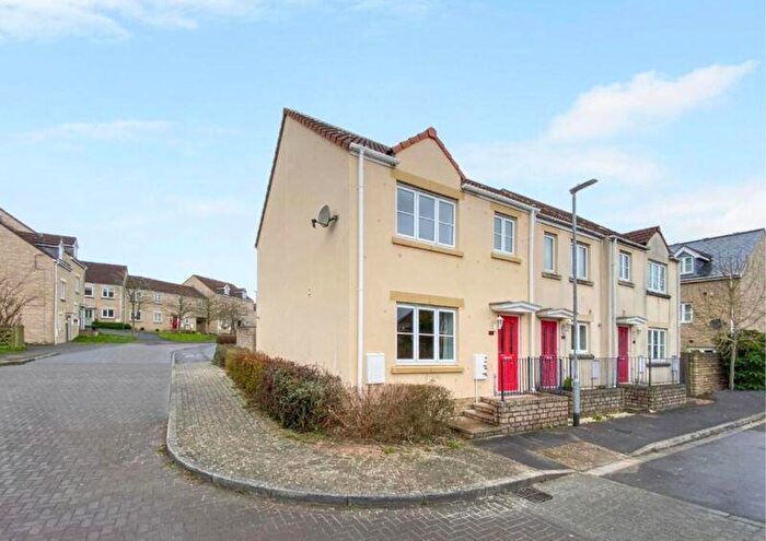 3 Bedroom End Of Terrace House To Rent In Marleys Way, Frome, BA11