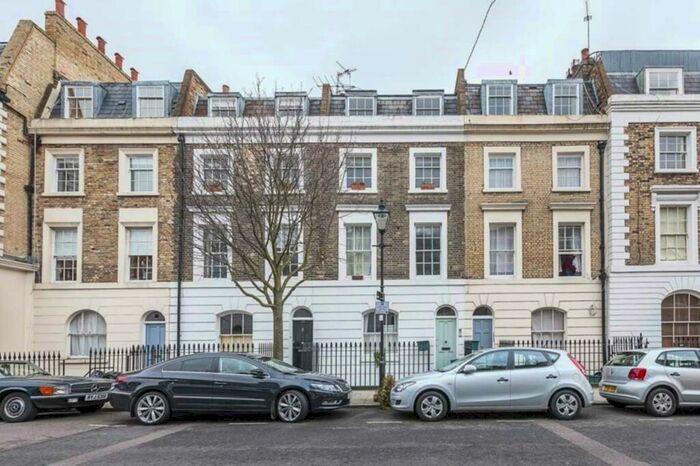 2 Bedroom Apartment To Rent In Danbury Street, Islington, N1