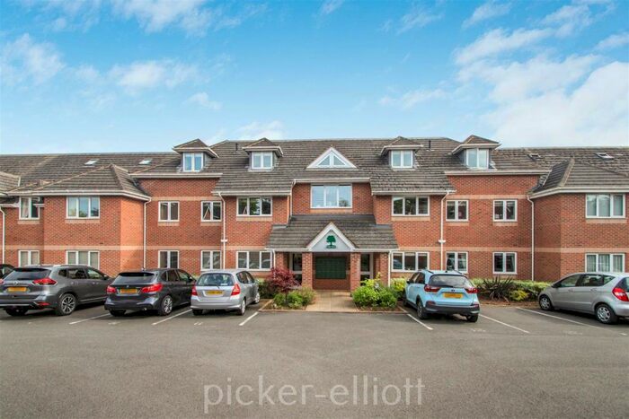 2 Bedroom Apartment To Rent In Cedar Court, Barwell, LE9