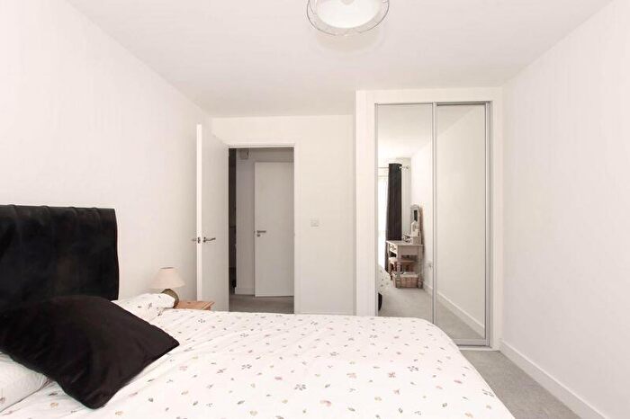 2 Bedroom Flat For Sale In Dacorum Way, Hemel Hempstead, HP1
