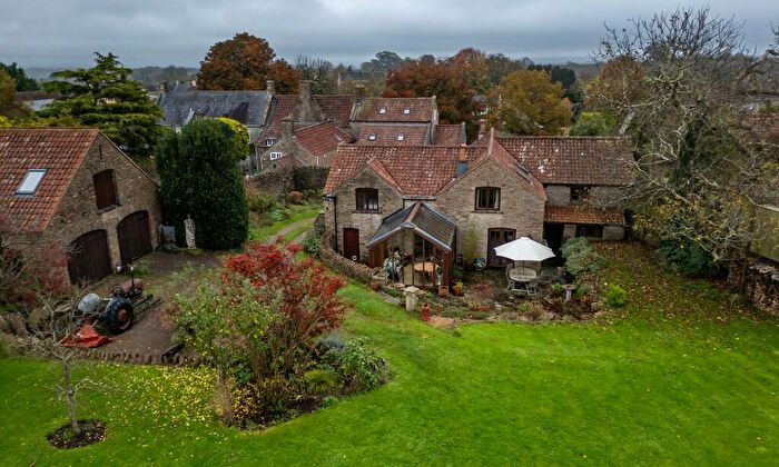4 Bedroom Detached House For Sale In The Green, Faulkland, BA3