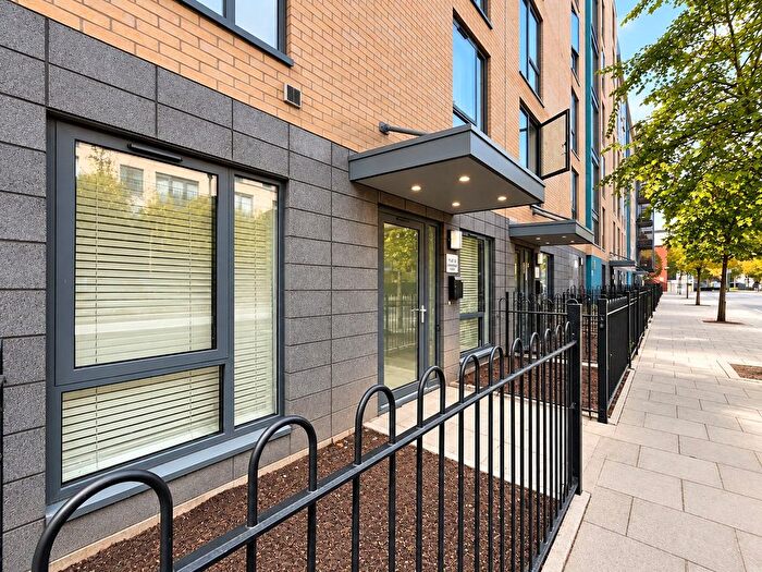 1 Bedroom Flat To Rent In Crawford Court, Colindale, NW9