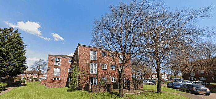 1 Bedroom Flat To Rent In Jeymer Drive, Greenford, UB6