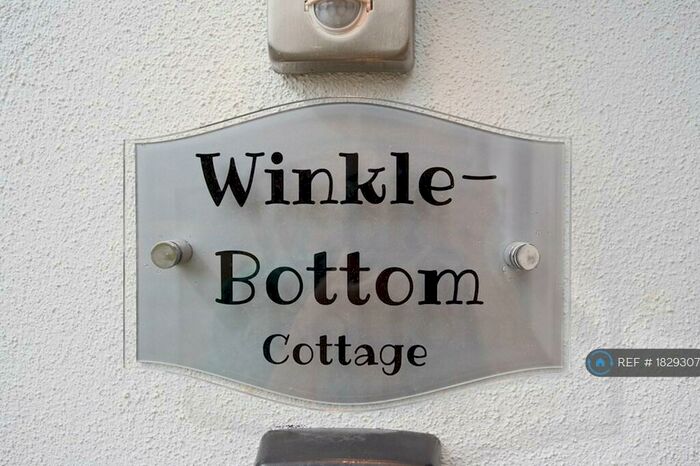 2 Bedroom Semi-Detached House To Rent In Wayside Road, St. Leonards, Ringwood, BH24