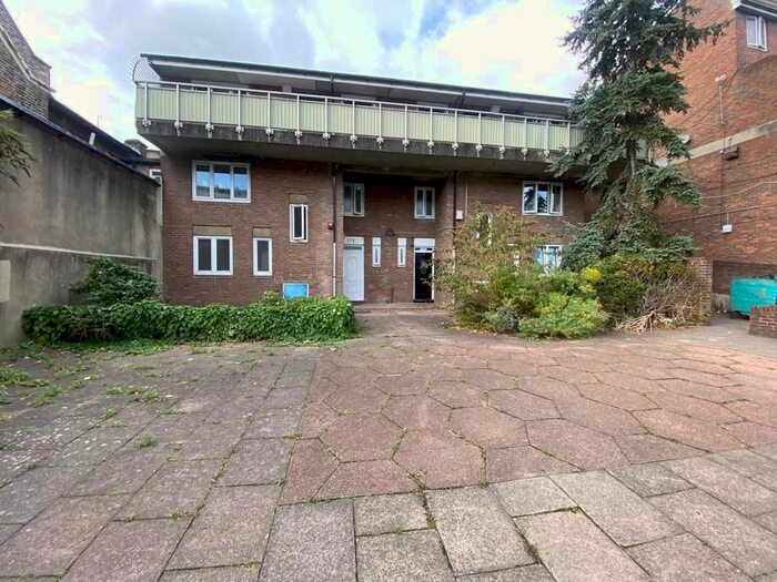 5 Bedroom Terraced House To Rent In Sedgmoor Place, London, SE5