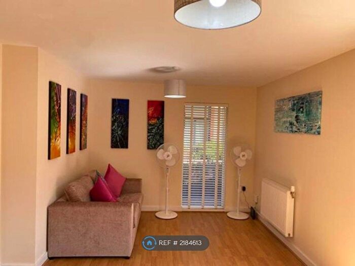 2 Bedroom Detached House To Rent In Elm Road, Trumpington, Cambridge, CB2