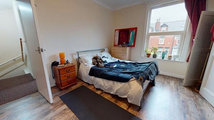 3 Bedroom Terraced House To Rent In Brudenell Street, Hyde Park, Leeds, LS6