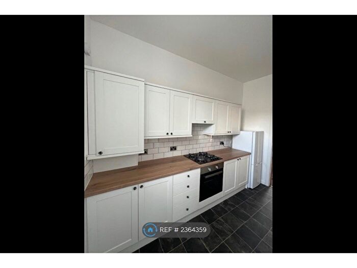 2 Bedroom Flat To Rent In Scott St, Perth, PH1