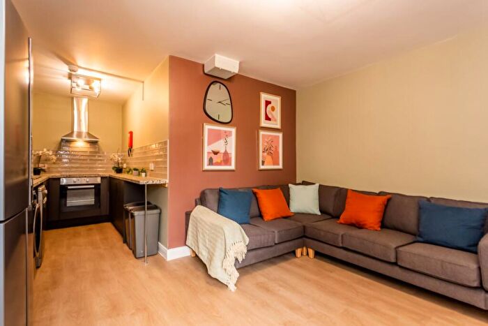 5 Bedroom House To Rent In Crossgate Lofts, Durham, DH1