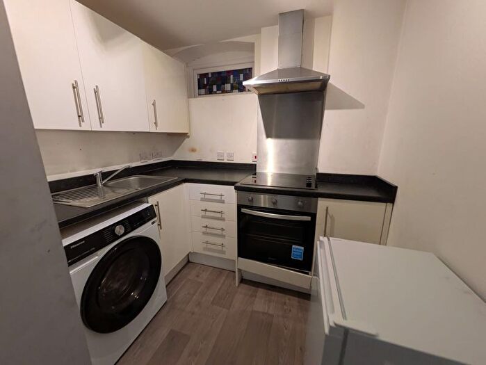 1 Bedroom Flat For Sale In Grey Street, Ashton-Under-Lyne, OL6