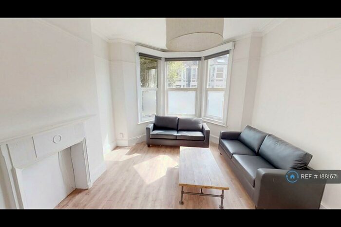 6 Bedroom Terraced House To Rent In Brynland Avenue, Bristol, BS7