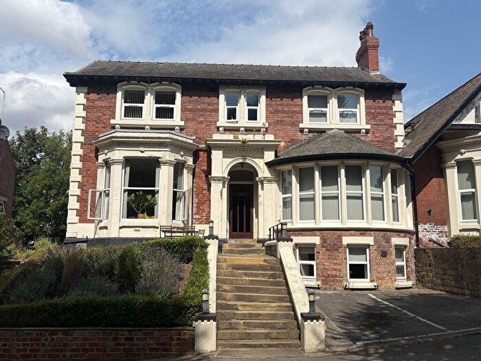 2 Bedroom Apartment To Rent In Newton Road, Leeds, LS7