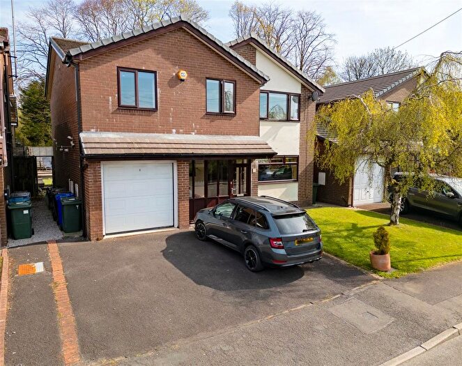 5 Bedroom Detached House For Sale In Burnside, Ramsbottom, Bury, BL0