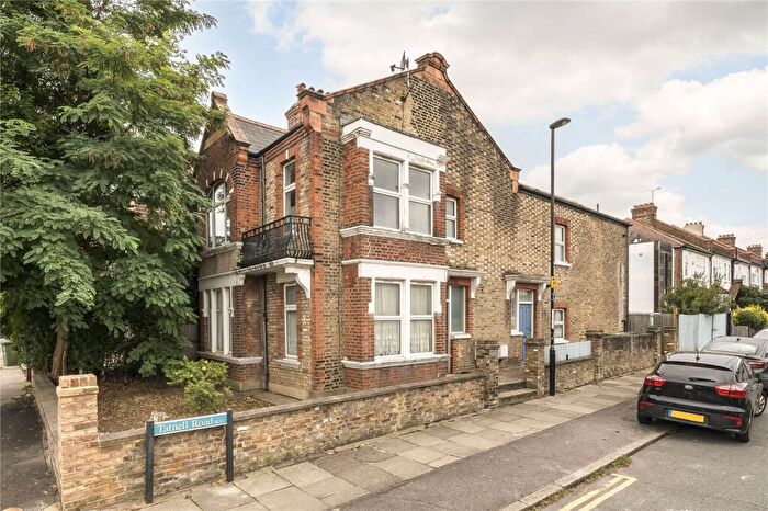 2 Bedroom Apartment For Sale In Stondon Park, Honor Oak, SE23