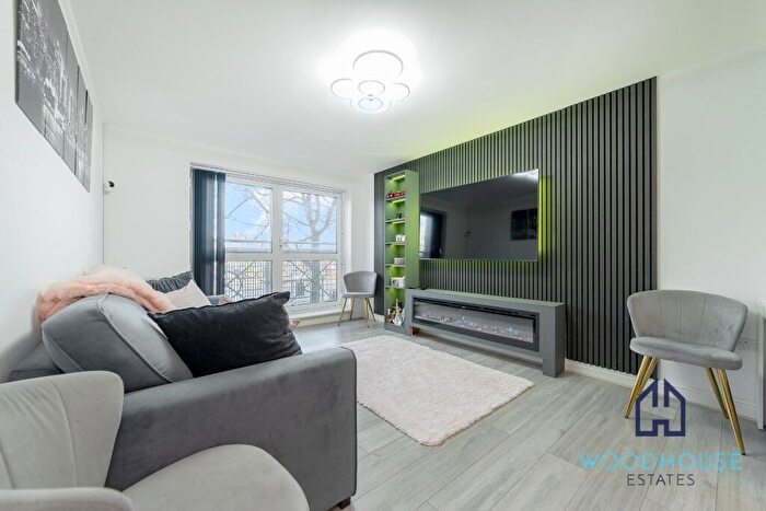 1 Bedroom Flat To Rent In Cline Road, London, N11