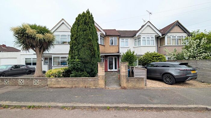 3 Bedroom Property To Rent In Spinnells Road, Rayners Lane, HA2