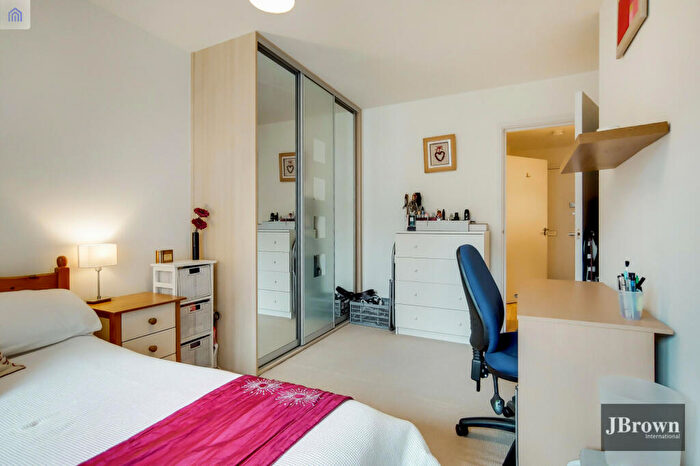 1 Bedroom Flat To Rent In George Hudson Tower, High Street, London, E15