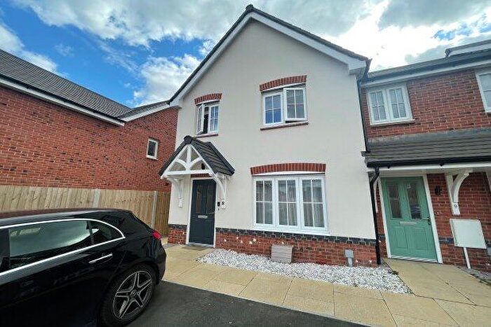 3 Bedroom End Of Terrace House To Rent In Clos Trillo, Y Fflint, CH6