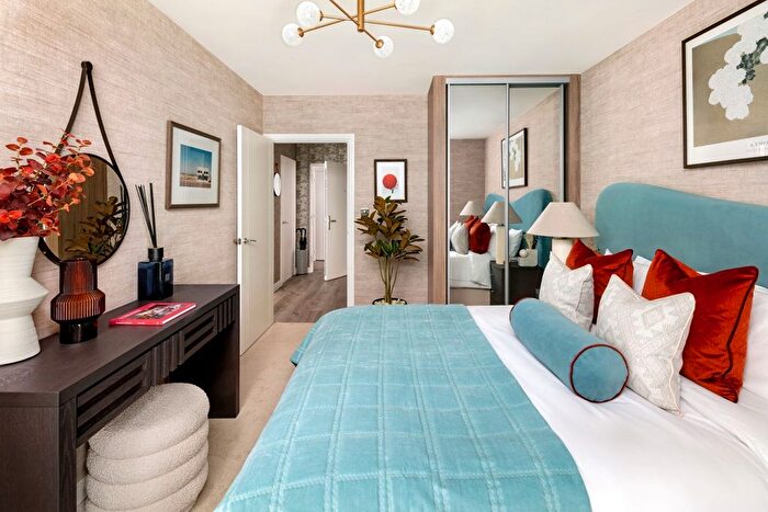 1 Bedroom Flat For Sale In " Bedroom Apartment - Plot " At Monier Road, London, E3