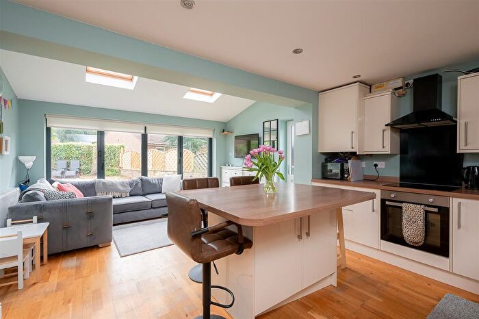 3 Bedroom Semi-Detached House For Sale In York Road, Naburn, York, YO19