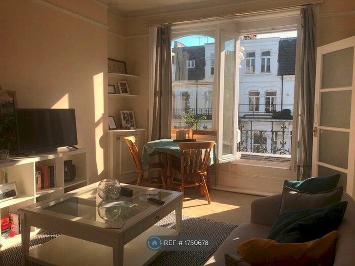 1 Bedroom Flat To Rent In Rostrevor Road, London, SW6