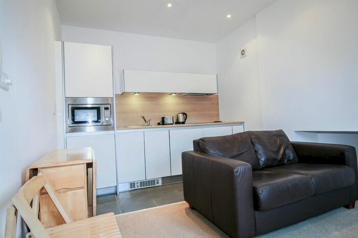 1 Bedroom Flat To Rent In Ladywood Middleway, Edgbaston, Birmingham, B16