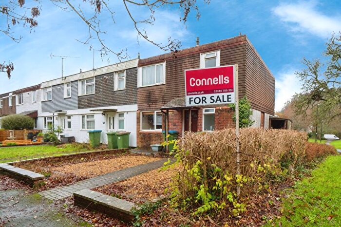 3 Bedroom End Of Terrace House For Sale In Arnheim Road, Southampton, SO16