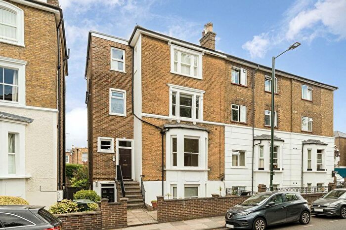 1 Bedroom Flat To Rent In Church Road, Richmond, TW9