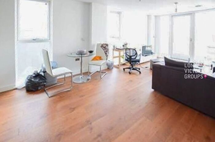 3 Bedroom Flat To Rent In Babbage Point, Norman Road, London, SE10