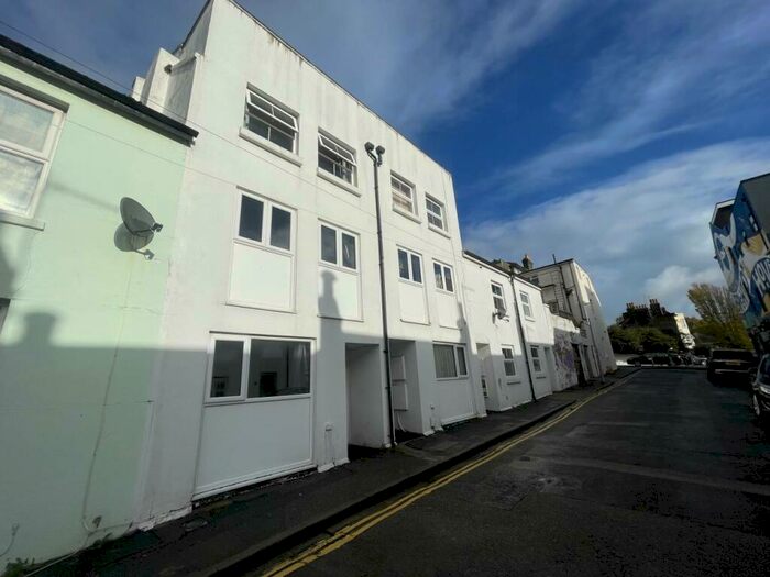 4 Bedroom House To Rent In Kingsbury Street, Brighton, East Sussex, BN1