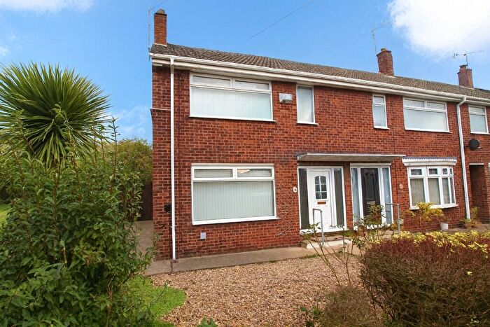 2 Bedroom End Of Terrace House To Rent In Stornaway Square, Hull, East Riding Of Yorkshire, HU8