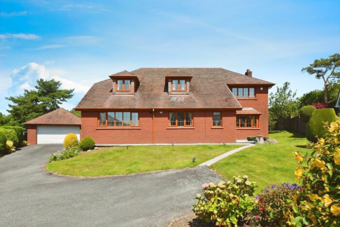 4 Bedroom Detached House For Sale In Chapman Street, Llanelli, Carmarthenshire, SA15
