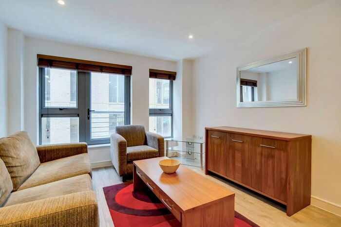 1 Bedroom Flat To Rent In Steward Street, Tower Hamlets, London, E1