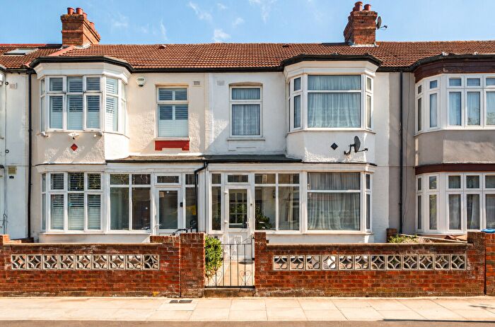 3 Bedroom Terraced House For Sale In Framfield Road, Tooting Borders, CR4