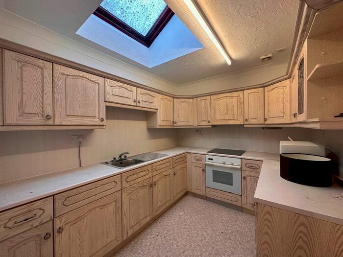 2 Bedroom Terraced House To Rent In Rodney Street, Swansea, SA1