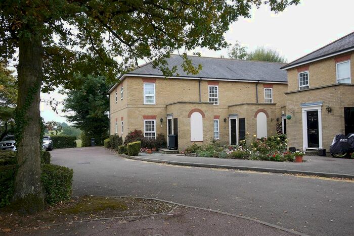 1 Bedroom Flat To Rent In Myles Court, Goffs Oak, Waltham Cross EN7