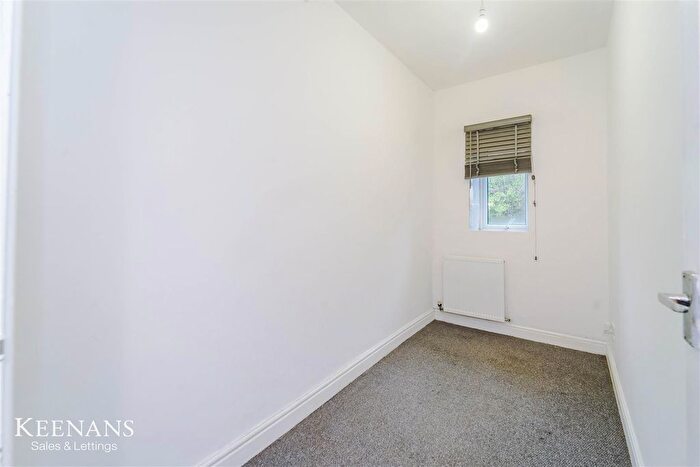 2 Bedroom Terraced House For Sale In Parrock Parade, Rossendale, BB4